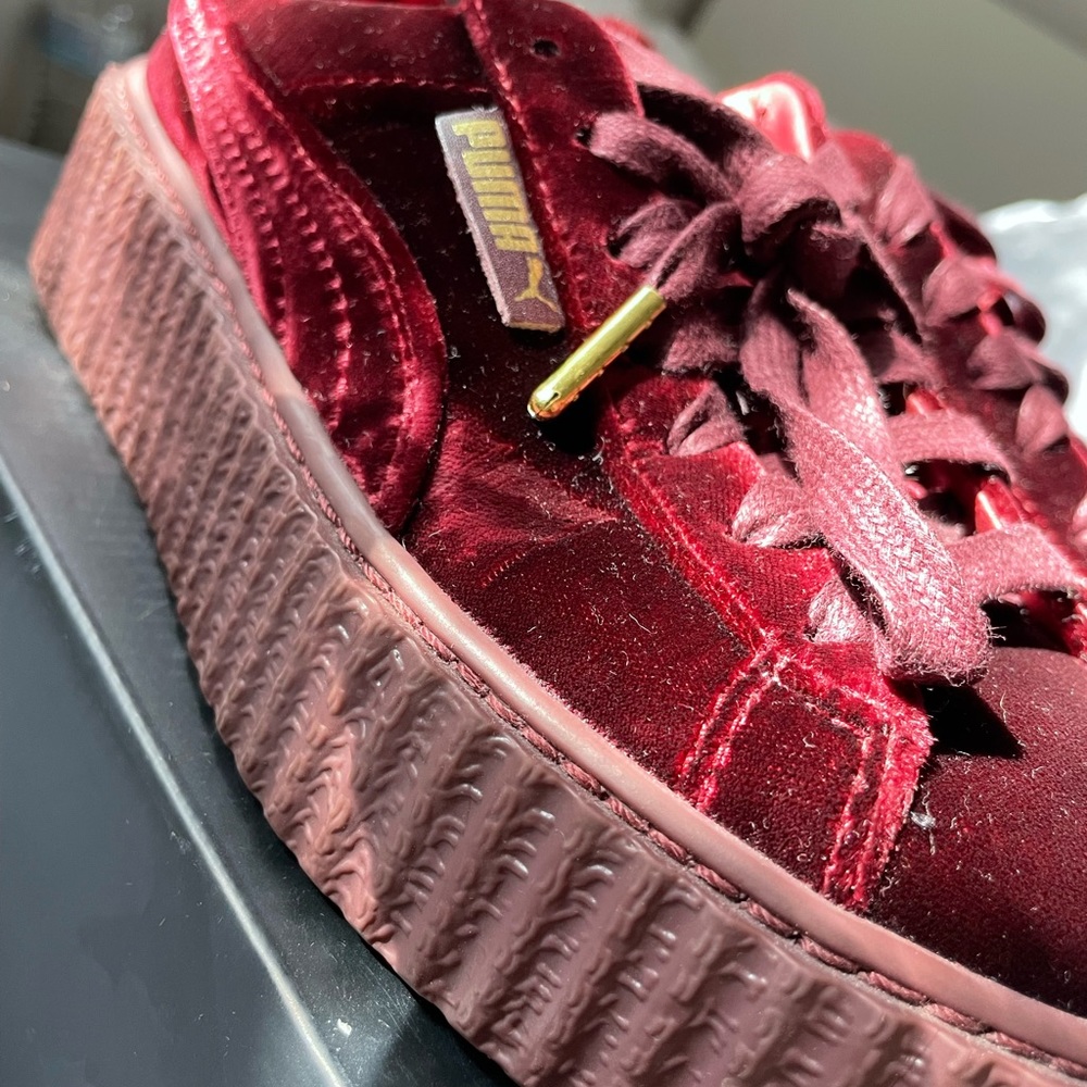 Velvet Creeper Rihanna Pumas